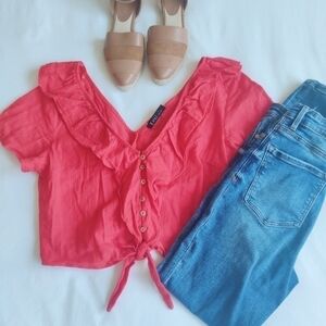👍 Red Tie-Front Crop Top - Size S